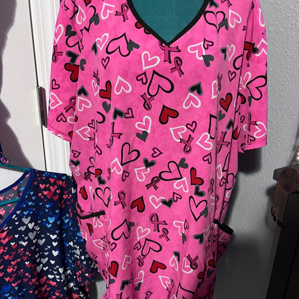 Heart Patterned Scrub Tops - Pink, Blue, set of 3 - Picture 4 of 14
